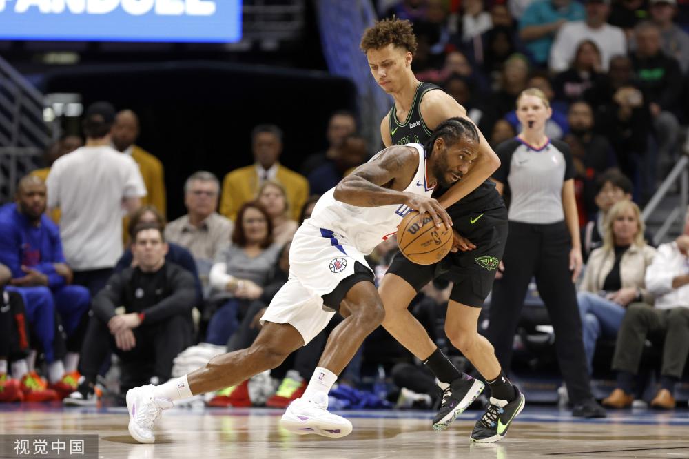 上崭露头角 上崭露头角